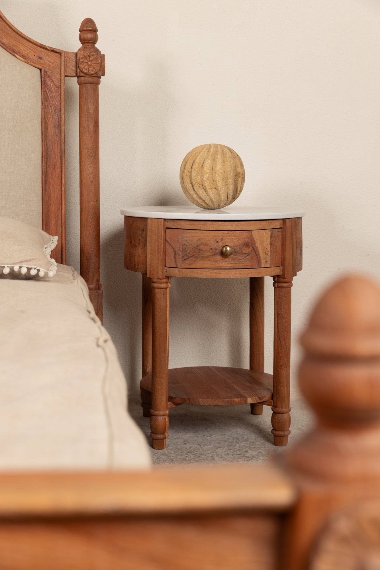 Premium Solid Sheesham Wood Bed with Upholstered Headboard – Modern Classic Design